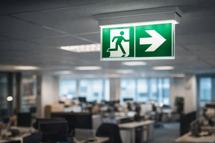 onderhoud noodverlichting in kantoorpand